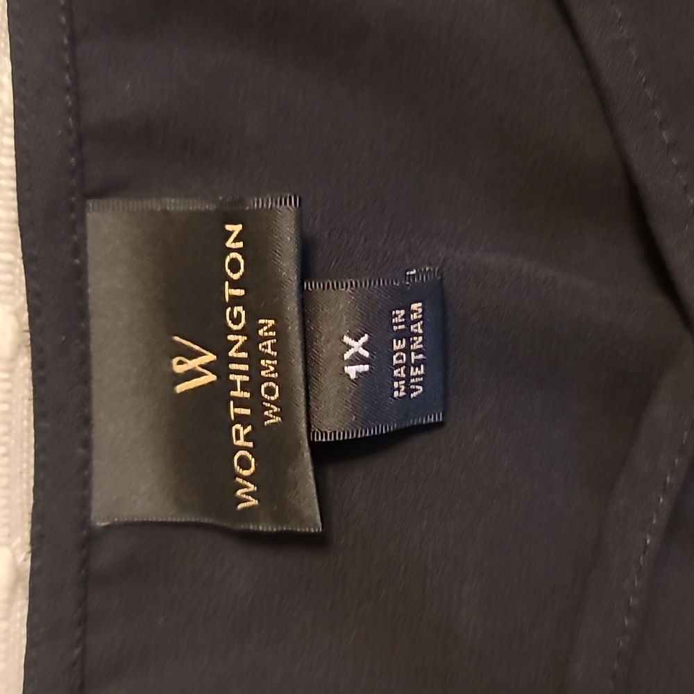 Cross Neck Top - Picture 7 of 10